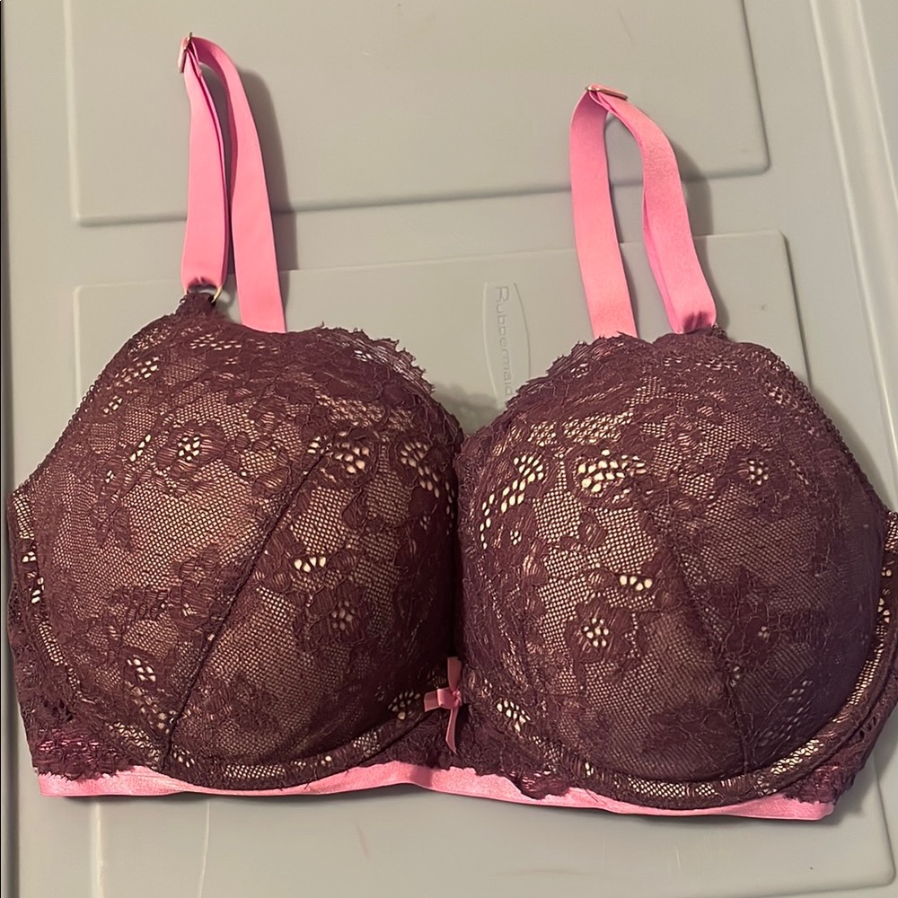⬛️⬛️ Victoria’s Secret Lace Dream Angels Push-Up Bra in Purple and Pink (34DD)